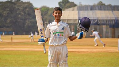 MI Junior 2025: Modern English School dominates with 195-run triumph